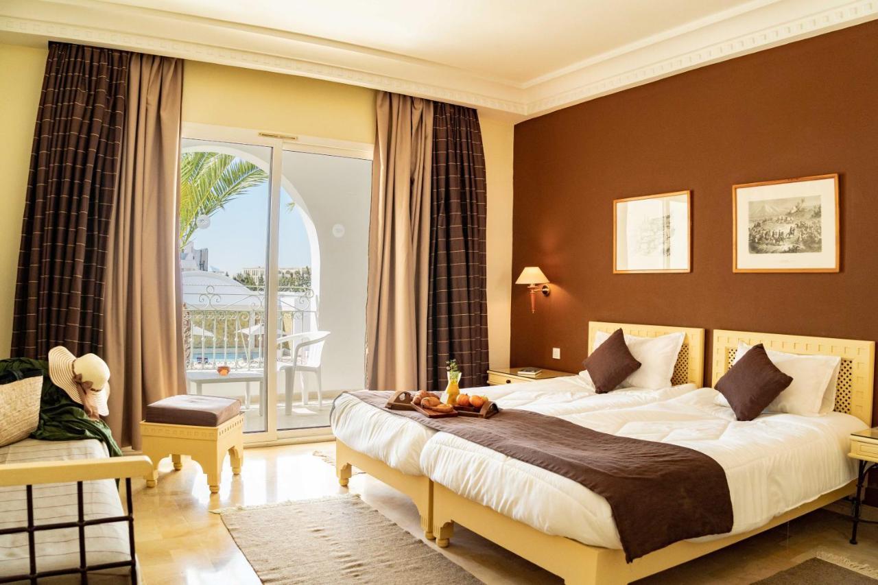 Double Room with Pool View